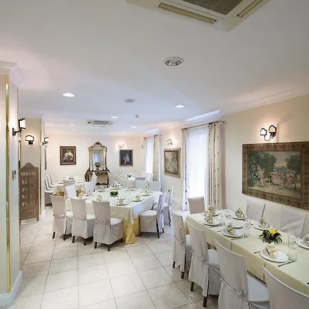 Akropolis - Museum Hotel 4*