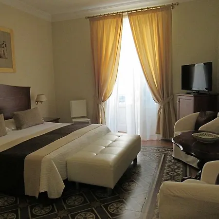 Akropolis - Museum 4*