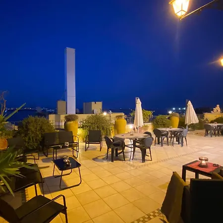 호텔 Akropolis - Museum 4*