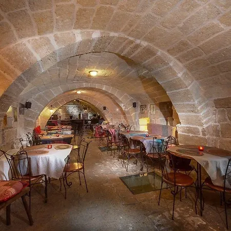 ホテル Akropolis - Museum 4*