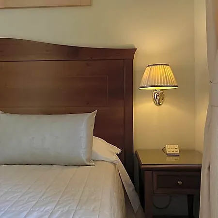 Hotell Akropolis - Museum 4*