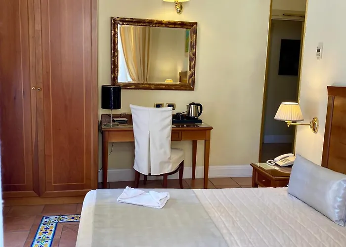 Akropolis - Museum 4*