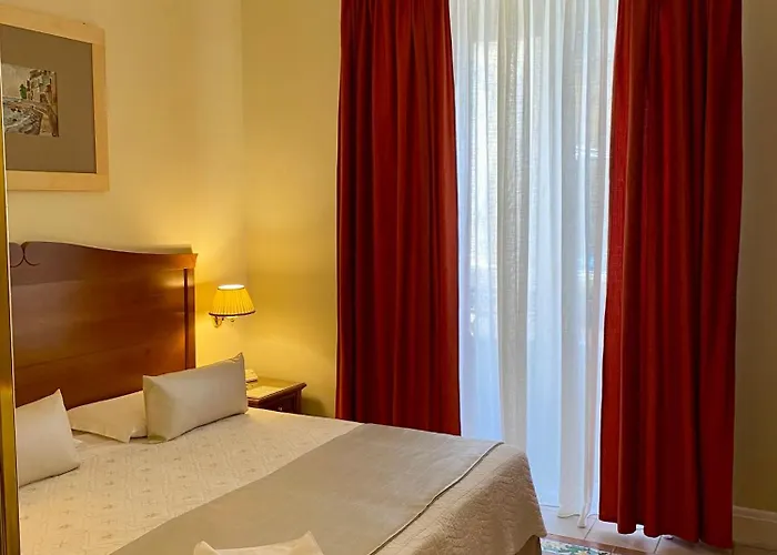 Akropolis - Museum 4* Tarento