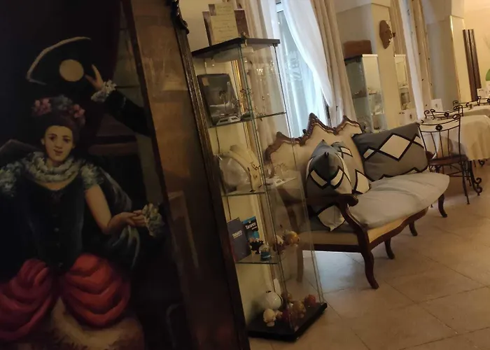 Hotel Akropolis - Museum 4*