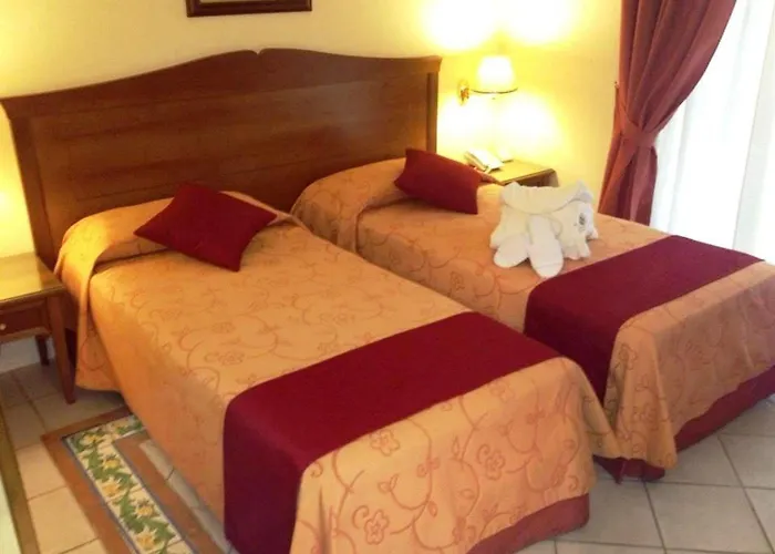 Akropolis - Museum 4*