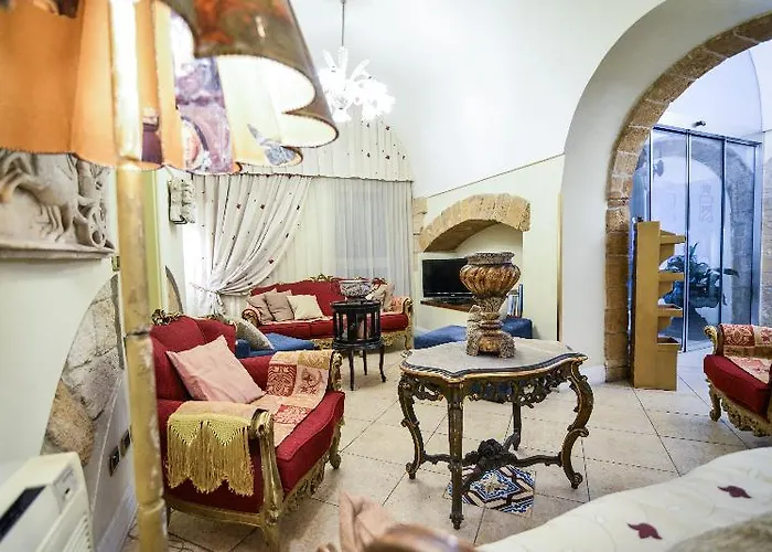 Akropolis - Museum Hotel Tarento